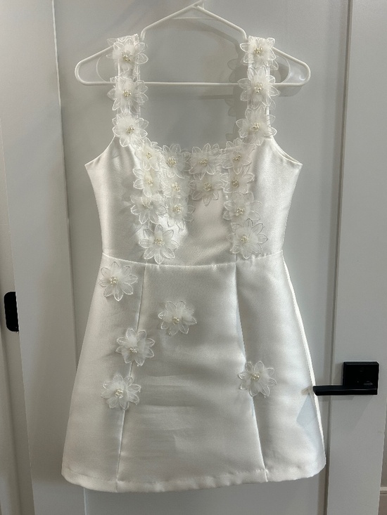 Elliatt Dresses & Skirts - ELLIATT Elder Dress - White